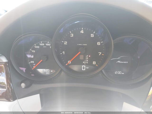 46060556 :رقم المزاد ، WP1AA2A52MLB12681 vin ، 2021 Porsche Macan مزاد بيع