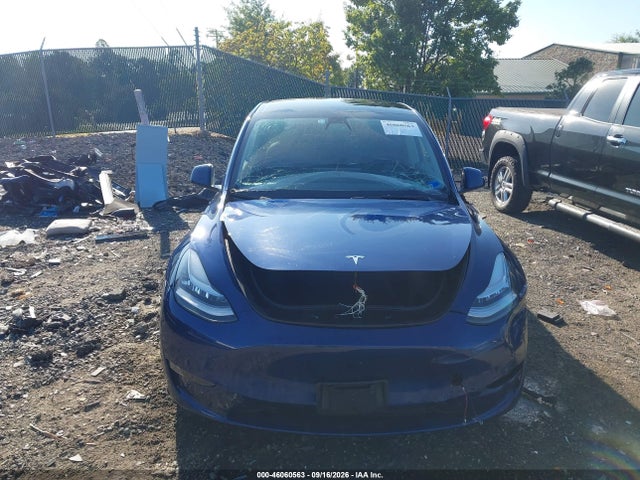 Продаж на аукціоні авто 2022 Tesla Model Y Long Range Dual Motor All-wheel Drive, vin: 7SAYGAEE7NF465220, номер лоту: 46060563