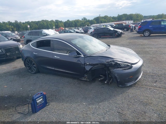 Продаж на аукціоні авто 2019 Tesla Model 3 Long Range/mid Range/standard Range/standard Range Plus, vin: 5YJ3E1EAXKF407219, номер лоту: 46060572