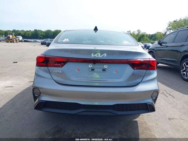 2022 Kia Forte Lxs მანქანა იყიდება აუქციონზე, vin: 3KPF24AD5NE437066, აუქციონის ნომერი: 46060576