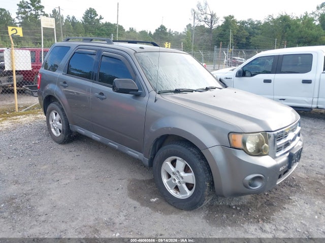 46060586 :رقم المزاد ، 1FMCU93G99KA07833 vin ، 2009 Ford Escape Xlt مزاد بيع