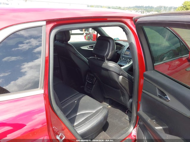Продаж на аукціоні авто 2020 Lincoln Nautilus Standard, vin: 2LMPJ8J96LBL08719, номер лоту: 46060619