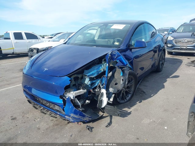 Продажа на аукционе авто 2024 Tesla Model Y, vin: 7SAYGDED1RF191950, номер лота: 46060632