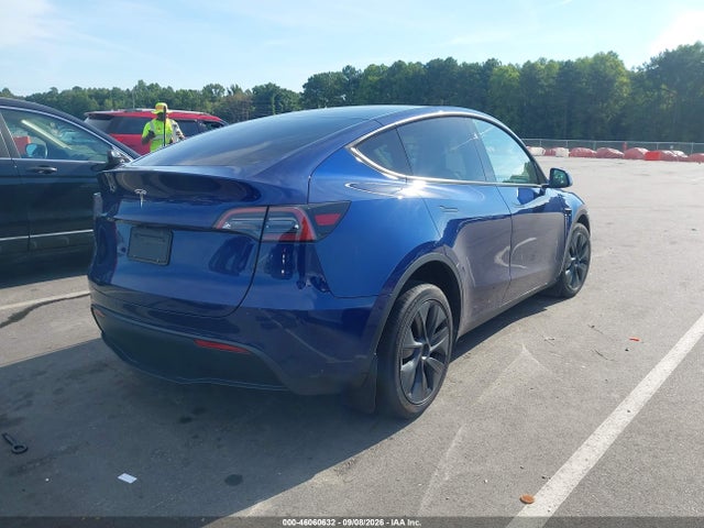 Продажа на аукционе авто 2024 Tesla Model Y, vin: 7SAYGDED1RF191950, номер лота: 46060632