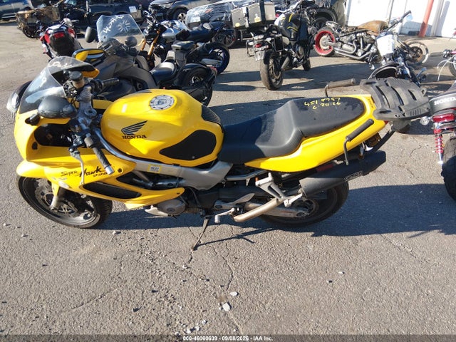 Aukcja sprzedaży 2000 Honda Vtr1000 F, vin: JH2SC3600YM200557, numer aukcji: 46060639