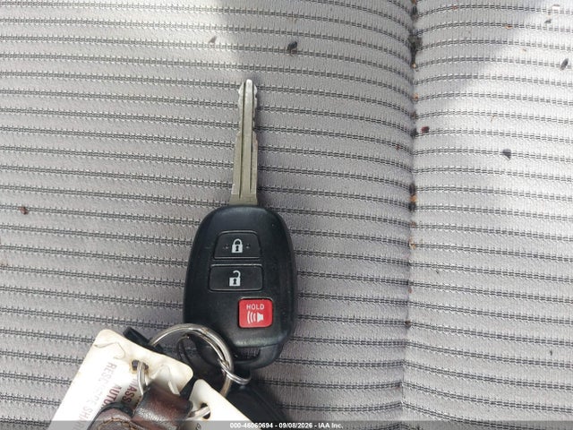 2013 Toyota Rav4 Le მანქანა იყიდება აუქციონზე, vin: JTMBFREV9D5005903, აუქციონის ნომერი: 46060694