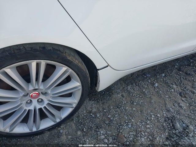 Продажа на аукционе авто 2011 Jaguar Xj Xjl Supercharged, vin: SAJWA2GEXBMV07683, номер лота: 46060696