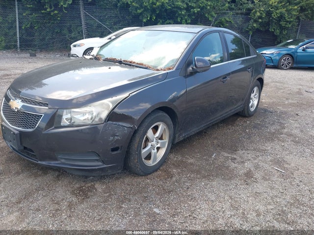 Chevrolet Cruze 1lt Auto 2014 1G1PC5SB9E7200075 Image 2