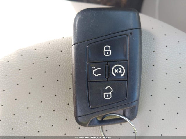Продажа на аукционе авто 2018 Volkswagen Atlas 3.6l V6 Se/3.6l V6 Se W/technology, vin: 1V2LR2CA9JC583718, номер лота: 46060705