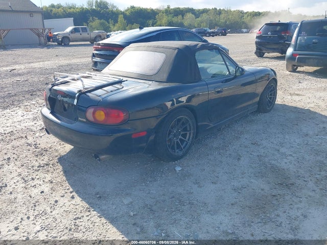 46060706 :رقم المزاد ، JM1NB3537X0132820 vin ، 1999 Mazda Mx-5 Miata Leather Pkg/popular Equipment Pkg/sports Pkg/touring Pkg مزاد بيع