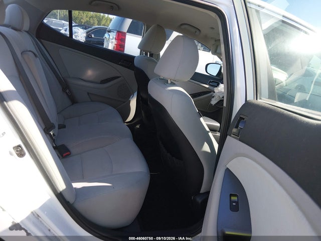 Продажа на аукционе авто 2013 Kia Optima Lx, vin: 5XXGM4A70DG116759, номер лота: 46060750