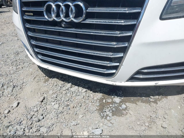 46060765 :رقم المزاد ، WAUR2AFD7DN015750 vin ، 2013 Audi A8 L 4.0t مزاد بيع