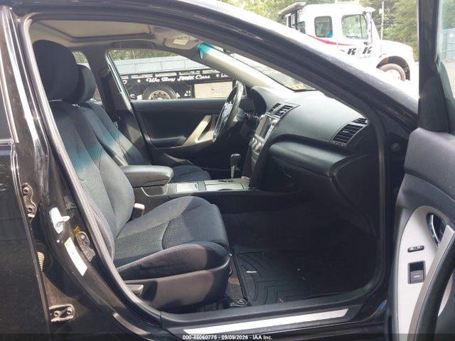 46060775 :رقم المزاد ، 4T1BF3EK1BU209029 vin ، 2011 Toyota Camry Se مزاد بيع