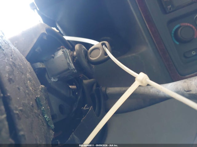46060811 :رقم المزاد ، 1GYEC63N56R155634 vin ، 2006 Cadillac Escalade Standard مزاد بيع