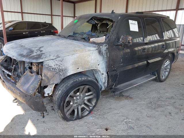 46060811 :رقم المزاد ، 1GYEC63N56R155634 vin ، 2006 Cadillac Escalade Standard مزاد بيع