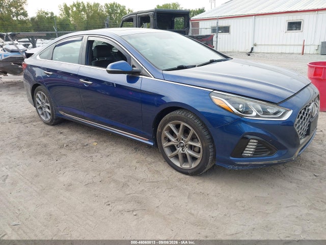 Auction sale of the 2018 Hyundai Sonata Sport 2.0t, vin: 5NPE34AB7JH646743, lot number: 46060813