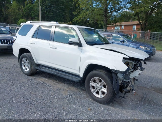 46060824 :رقم المزاد ، JTEBU5JR3E5154568 vin ، 2014 Toyota 4runner Sr5 Premium مزاد بيع