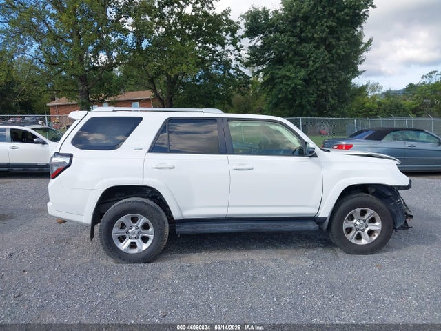 Продаж на аукціоні авто 2014 Toyota 4runner Sr5 Premium, vin: JTEBU5JR3E5154568, номер лоту: 46060824