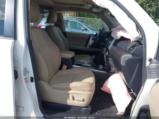 Продаж на аукціоні авто 2014 Toyota 4runner Sr5 Premium, vin: JTEBU5JR3E5154568, номер лоту: 46060824