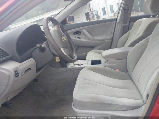 46060828 :رقم المزاد ، 4T1BE46K97U153954 vin ، 2007 Toyota Camry Le مزاد بيع