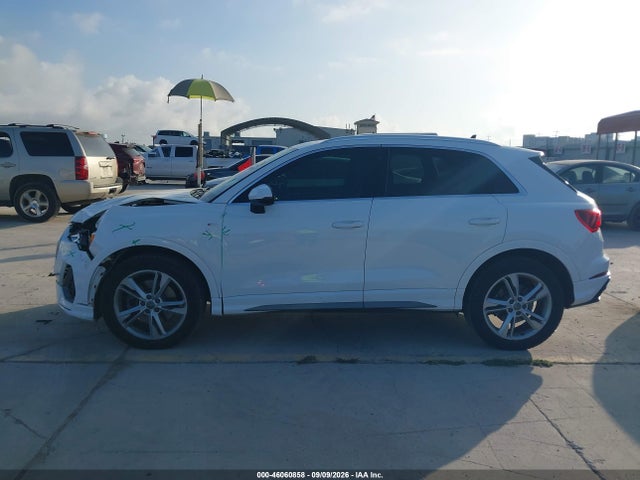 Продажа на аукционе авто 2020 Audi Q3 Premium 45 Tfsi S Line Quattro Tiptronic, vin: WA1DECF31L1006842, номер лота: 46060858