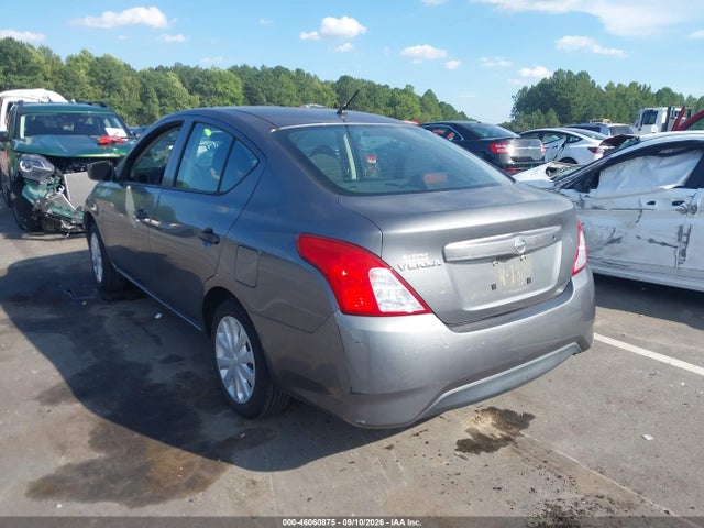 2016 Nissan Versa 1.6 S მანქანა იყიდება აუქციონზე, vin: 3N1CN7AP5GL883211, აუქციონის ნომერი: 46060875