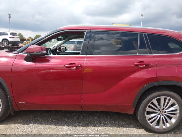 Aukcja sprzedaży 2022 Toyota Highlander Hybrid Platinum, vin: 5TDEBRCH6NS085047, numer aukcji: 46060882