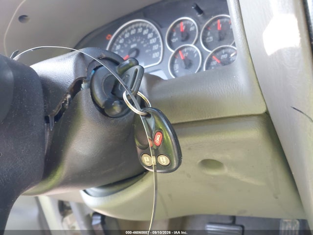 46060887 :رقم المزاد ، 1GKDT13S552367875 vin ، 2005 Gmc Envoy Sle مزاد بيع