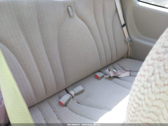 46060913 :رقم المزاد ، 1G2JB124927219946 vin ، 2002 Pontiac Sunfire Se مزاد بيع