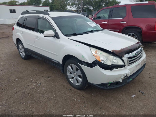 2011 Subaru Outback 2.5i Premium მანქანა იყიდება აუქციონზე, vin: 4S4BRBCC6B3328360, აუქციონის ნომერი: 46060924