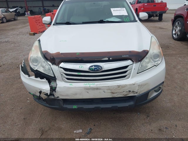 46060924 :رقم المزاد ، 4S4BRBCC6B3328360 vin ، 2011 Subaru Outback 2.5i Premium مزاد بيع