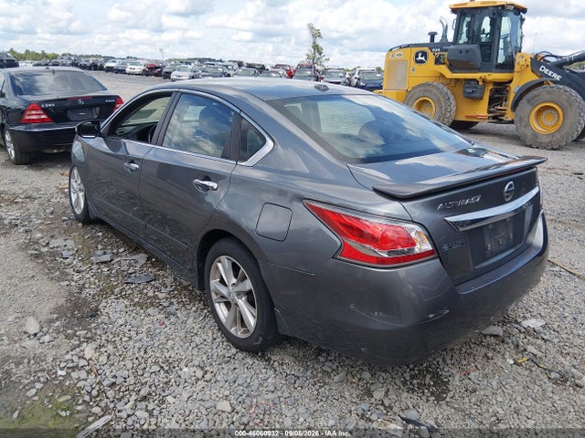 2015 Nissan Altima 2.5 Sl მანქანა იყიდება აუქციონზე, vin: 1N4AL3APXFC100032, აუქციონის ნომერი: 46060932