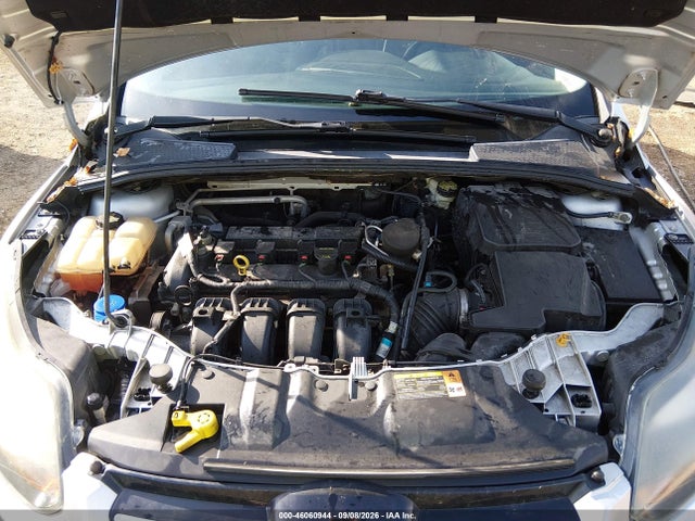 Продажа на аукционе авто 2014 Ford Focus Titanium, vin: 1FADP3J26EL240616, номер лота: 46060944