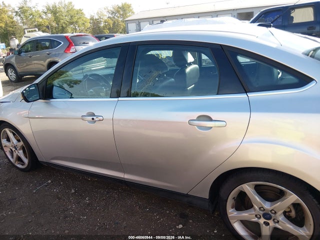 Продажа на аукционе авто 2014 Ford Focus Titanium, vin: 1FADP3J26EL240616, номер лота: 46060944