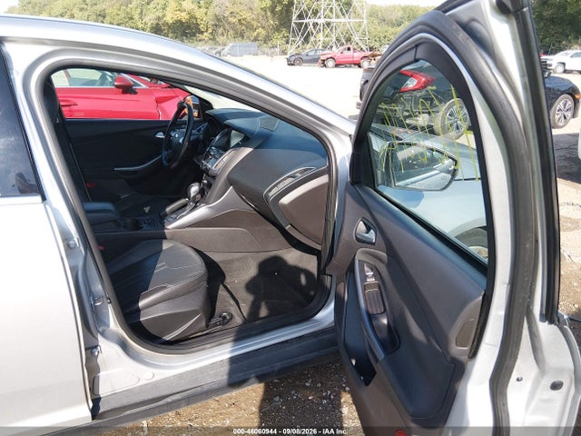 Продажа на аукционе авто 2014 Ford Focus Titanium, vin: 1FADP3J26EL240616, номер лота: 46060944