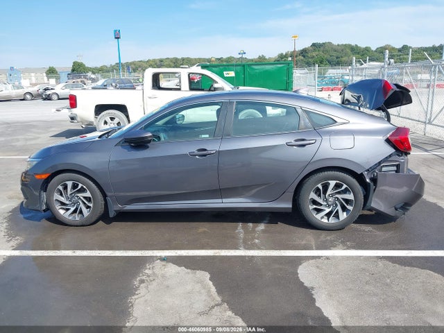 2018 Honda Civic Ex მანქანა იყიდება აუქციონზე, vin: 19XFC2F77JE032227, აუქციონის ნომერი: 46060985