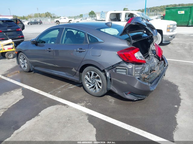 2018 Honda Civic Ex მანქანა იყიდება აუქციონზე, vin: 19XFC2F77JE032227, აუქციონის ნომერი: 46060985