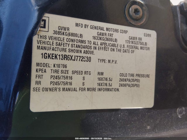 46060990 :رقم المزاد ، 1GKEK13R6XJ772530 vin ، 1999 Gmc Yukon Slt Cmi مزاد بيع
