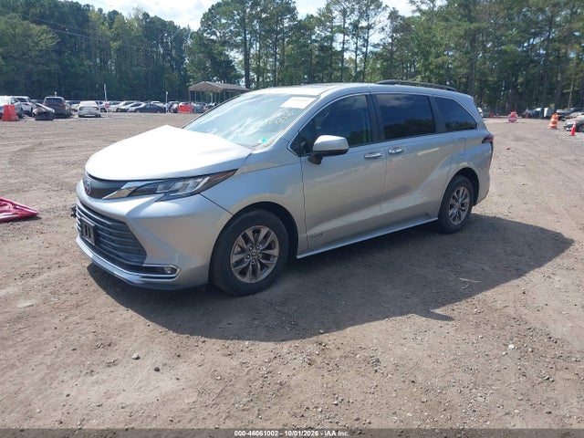 Продажа на аукционе авто 2021 Toyota Sienna Xle, vin: 5TDYRKEC4MS008242, номер лота: 46061002