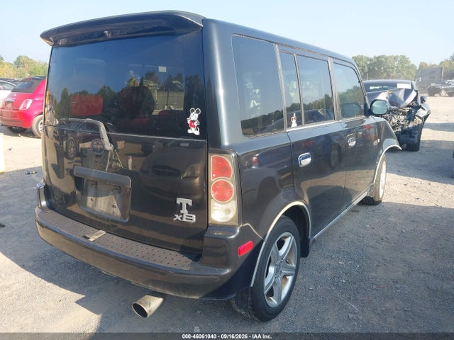 46061040 :رقم المزاد ، JTLKT324064113891 vin ، 2006 Scion Xb مزاد بيع