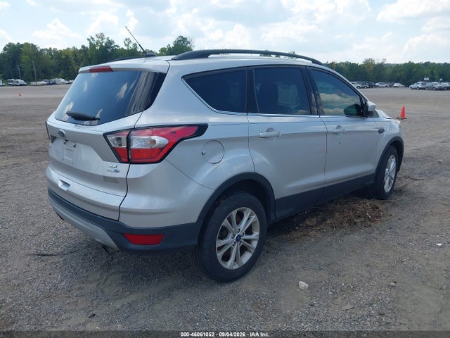 Продажа на аукционе авто 2018 Ford Escape Se, vin: 1FMCU9GD2JUB39549, номер лота: 46061052
