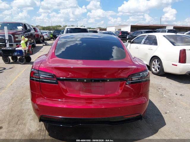 2023 Tesla Model S Dual Motor All-wheel Drive/standard Range მანქანა იყიდება აუქციონზე, vin: 5YJSA1E50PF511784, აუქციონის ნომერი: 46061055