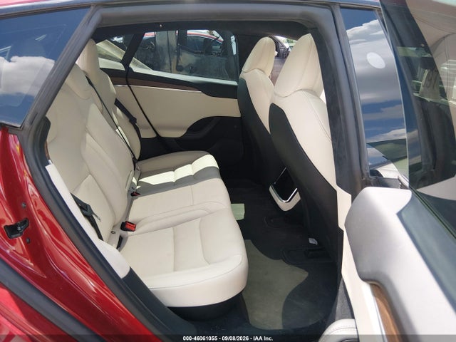 2023 Tesla Model S Dual Motor All-wheel Drive/standard Range მანქანა იყიდება აუქციონზე, vin: 5YJSA1E50PF511784, აუქციონის ნომერი: 46061055