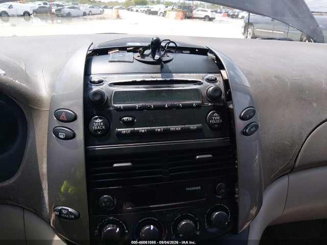 46061088 :رقم المزاد ، 5TDKK4CC2AS327806 vin ، 2010 Toyota Sienna Le مزاد بيع