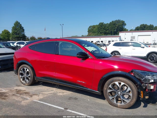 46061100 :رقم المزاد ، 3FMTK3SU1MMA62644 vin ، 2021 Ford Mustang Mach-e Premium مزاد بيع