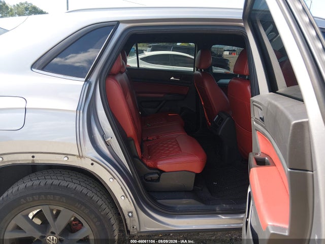 46061104 :رقم المزاد ، 1V2AC2CA7MC217768 vin ، 2021 Volkswagen Atlas Cross Sport 2.0t S مزاد بيع