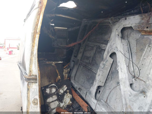 WD3PF4CD2KT002637 Mercedes-Benz Sprinter 4500 High Roof V6