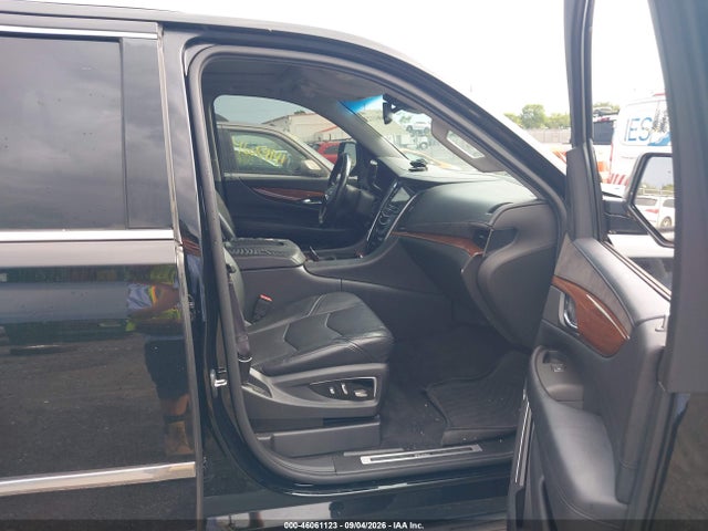 Aukcja sprzedaży 2016 Cadillac Escalade Luxury Collection, vin: 1GYS4BKJ8GR131787, numer aukcji: 46061123