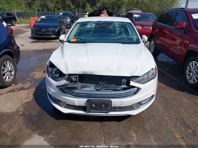 46061128 :رقم المزاد ، 3FA6P0HD1HR335394 vin ، 2017 Ford Fusion Se مزاد بيع