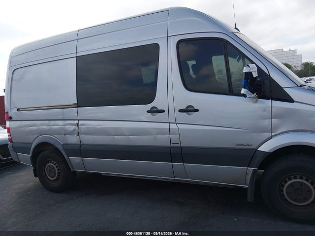 2015 Mercedes-benz Sprinter 2500 Normal Roof მანქანა იყიდება აუქციონზე, vin: WD4PE7CC0FP115783, აუქციონის ნომერი: 46061138